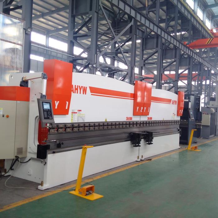 8m CNC cyd wasg brêc