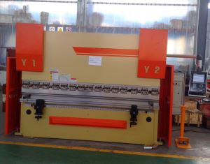 Anhui Yawei CNC wasg brêc peiriannau-200T3200