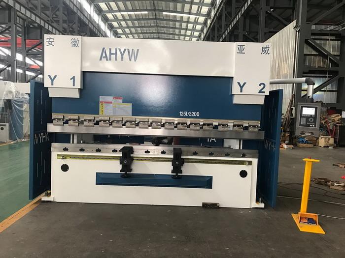China Yawei AHYW PBH CNC Press Brake 125T3M
