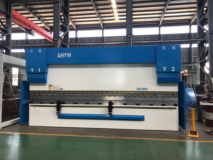 Tsieina 5 Echel 300T6M CNC Plygu Machne DELEM DA53T